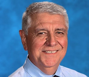 Assistant principal retires after sixth year at school