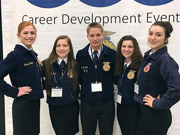 The nations second place FFA horse judging team included Cat Fadok, Katie Young,  Clayton Elbel, Madison Oquin and Lindsey Raba.