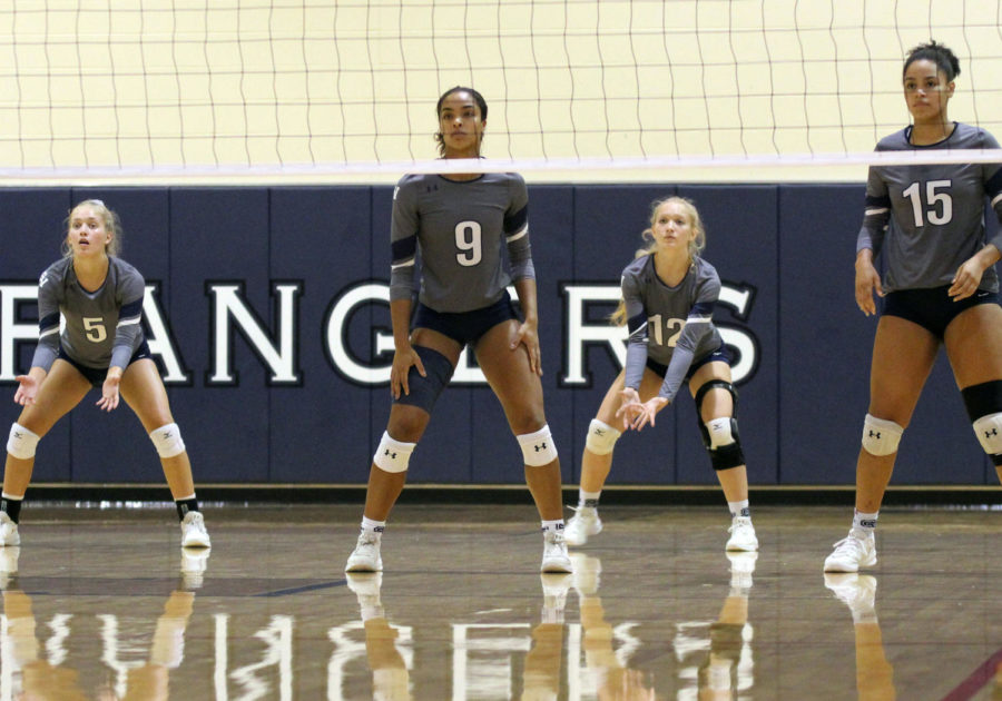 The team looks on to receive the opponents serve as they faced off against San Antonio Jefferson on Sep. 24