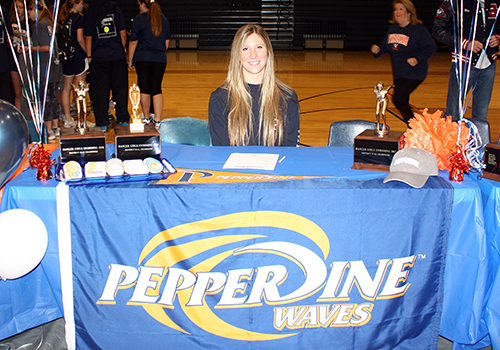 Swimmer Mackenzie Hamlett will compete at Pepperdine University.
