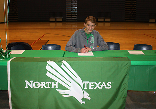 Runner Mason Garner will compete for the University North Texas in Denton.