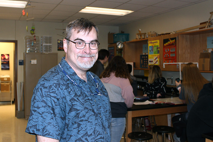 Science teacher Keven Harshbarger was awarded the Teacher of the Year award for 2019. He teaches AP Physics 1, AP Physics 2 and AP Physics C.