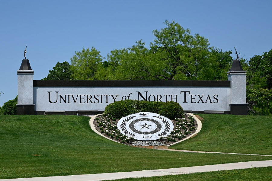 The+University+of+North+Texas+was+founded+in+1890+as+Texas+Normal+College.