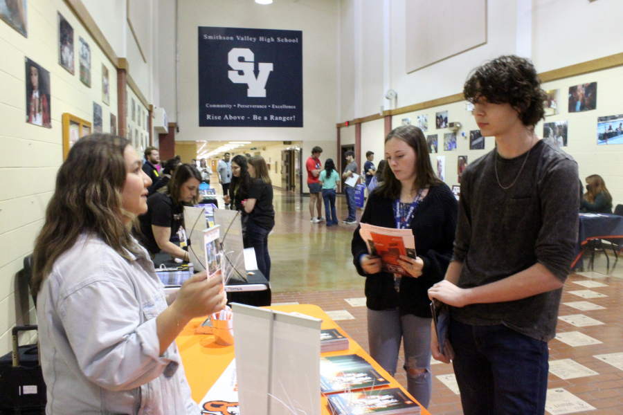 College fair teaches students about post-secondary options