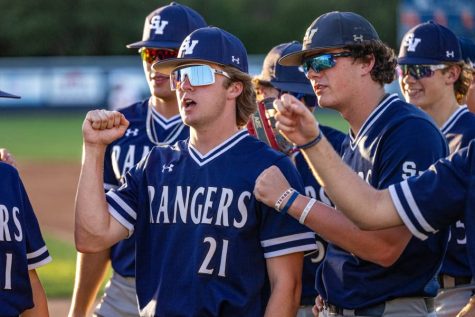 After a rollercoaster of a season, baseball heads into playoffs. 