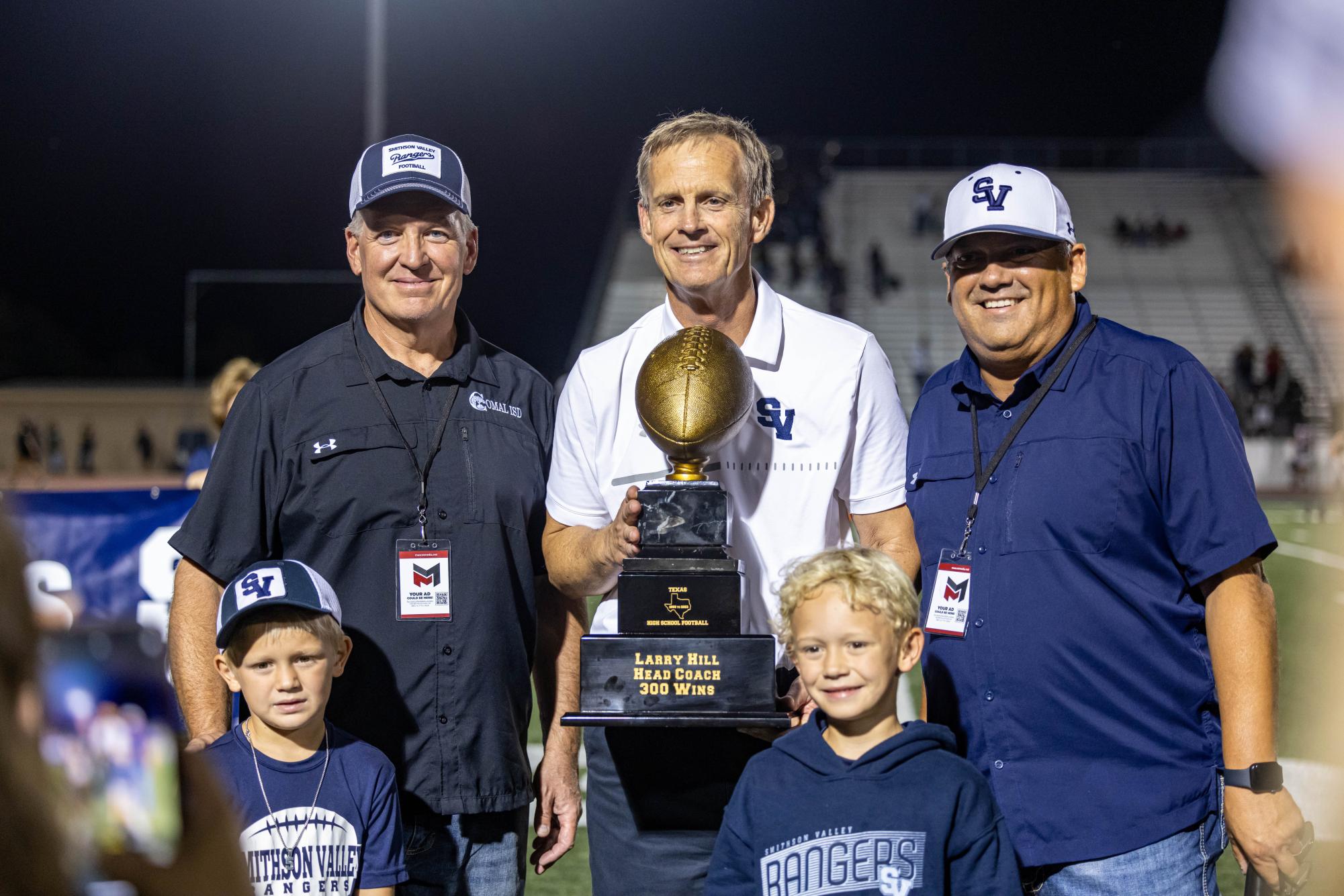 Smithson Valley outlasts Wagner for coach Larry Hill's 300th win