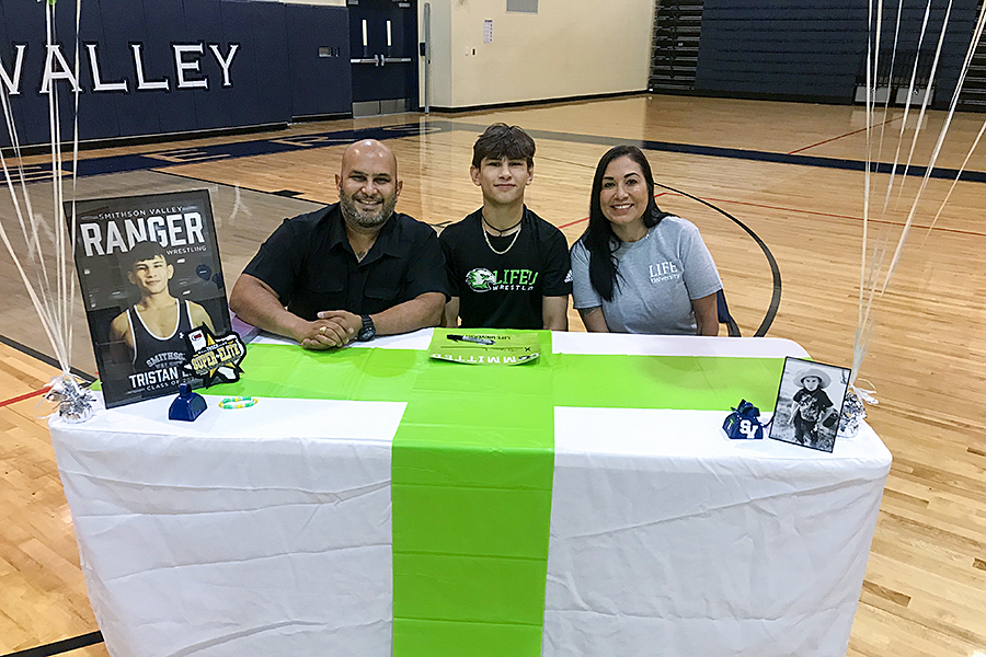 Tristan Luna will wrestle at Life University this fall.